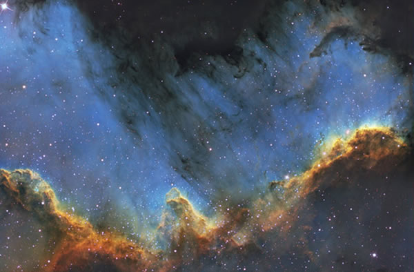 Veteran astrophotographer Bill Snyder captured this image of the Cygnus Wall, wh