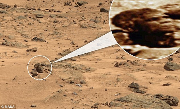 "机遇号"火星车拍摄的火星照片中发现"碉堡"和导弹?